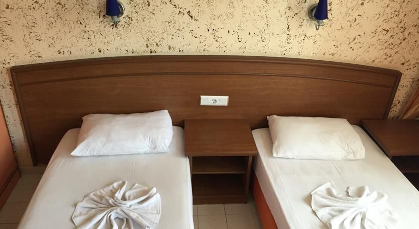 Baronessa Apart Hotel Аланя Екстериор снимка