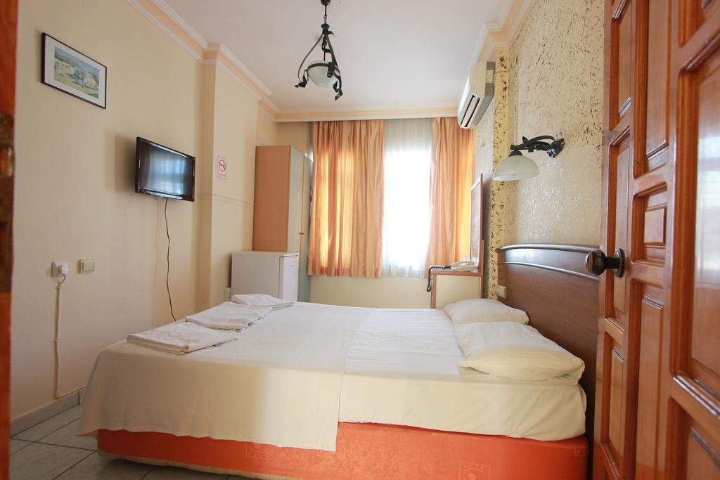 Baronessa Apart Hotel Аланя Екстериор снимка