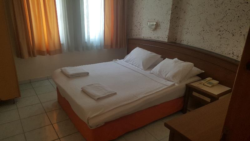 Baronessa Apart Hotel Аланя Екстериор снимка