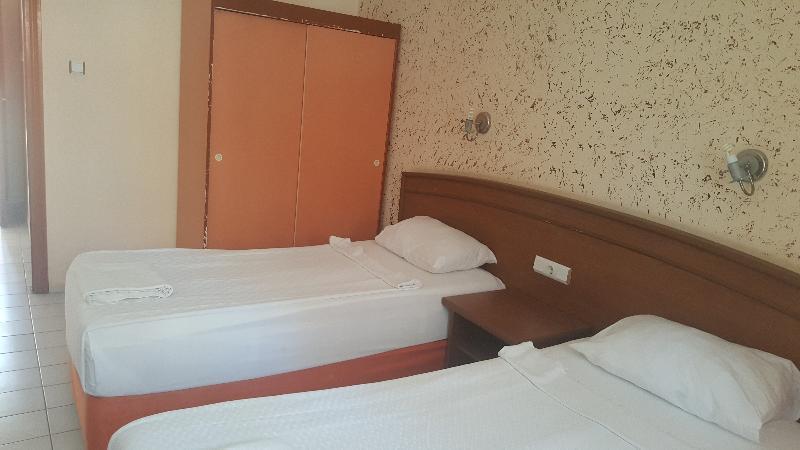 Baronessa Apart Hotel Аланя Екстериор снимка